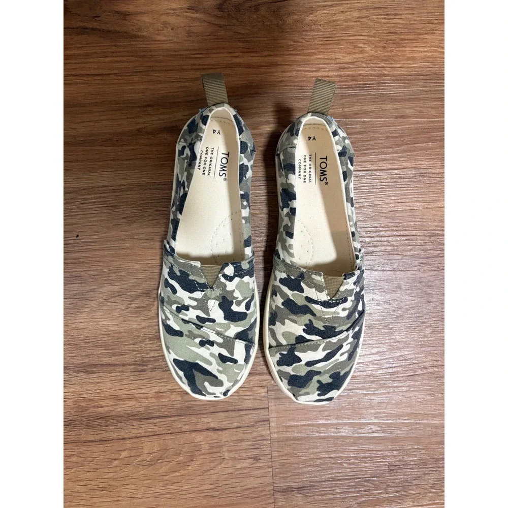 TOMS Youth Alpargata Camo Slip On Shoes Green Camouflage Canvas Flats Y4